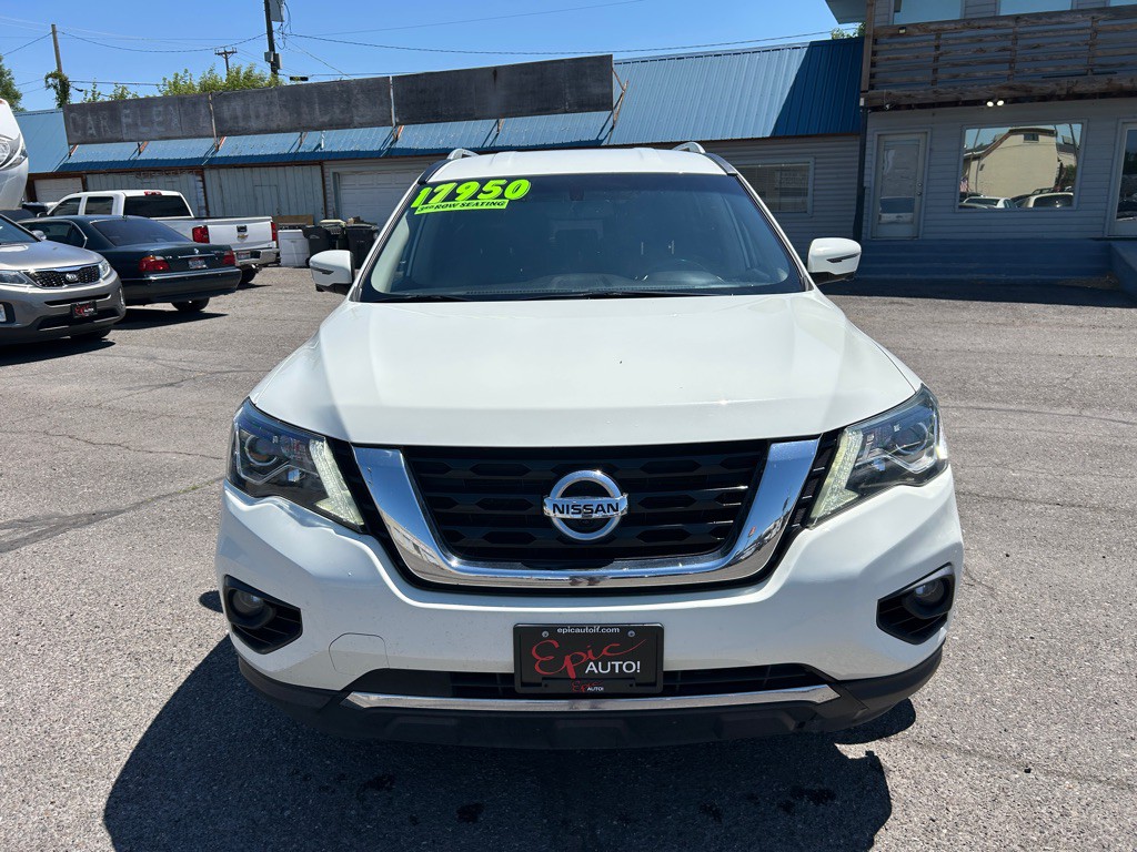 2020 Nissan Pathfinder Image 2
