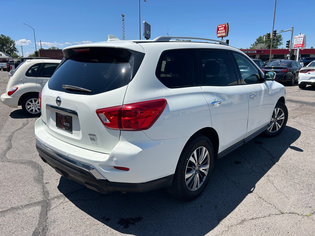 2020 Nissan Pathfinder Image 7