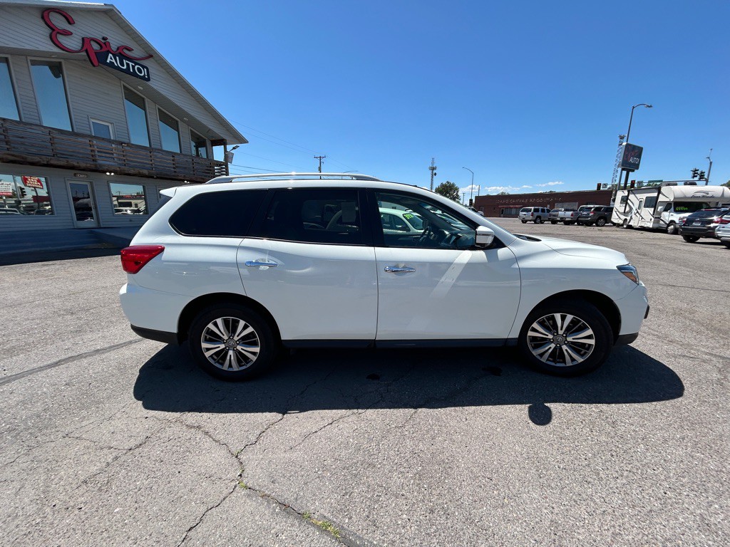 2020 Nissan Pathfinder Image 8