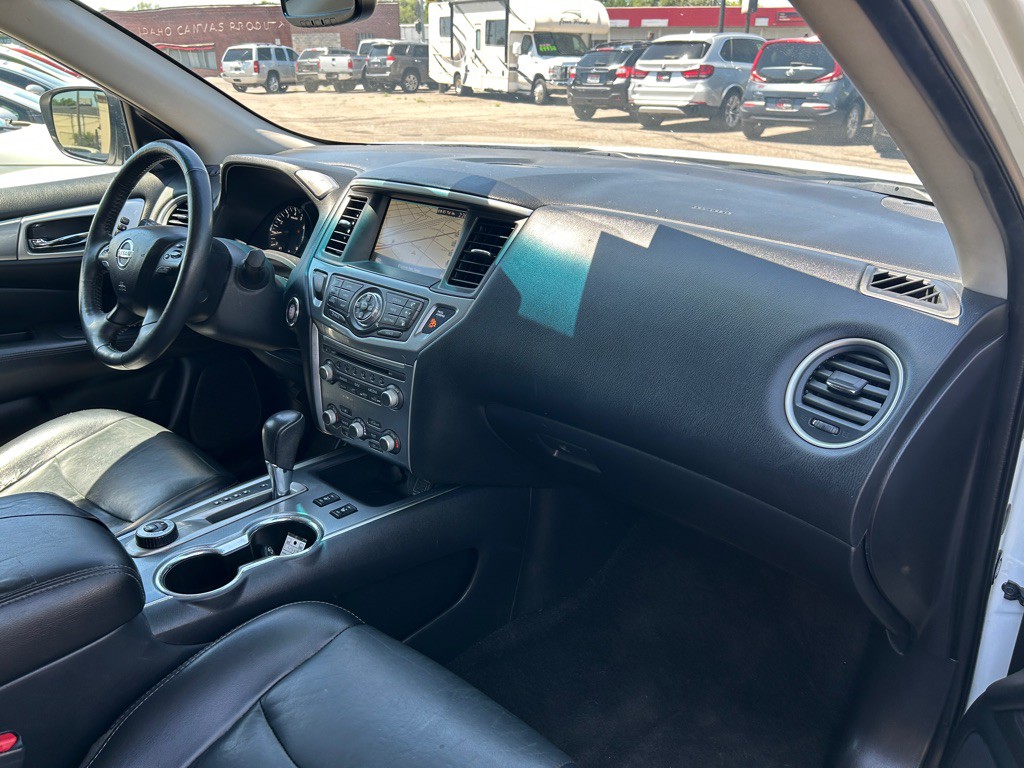 2020 Nissan Pathfinder Image 9