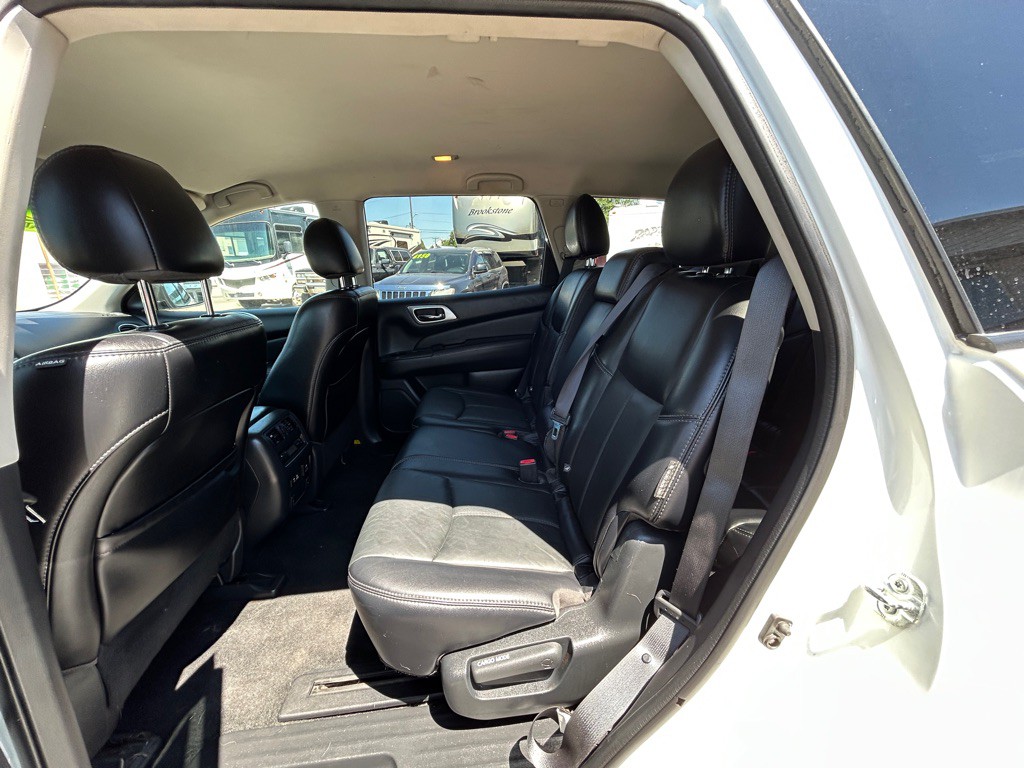 2020 Nissan Pathfinder Image 14