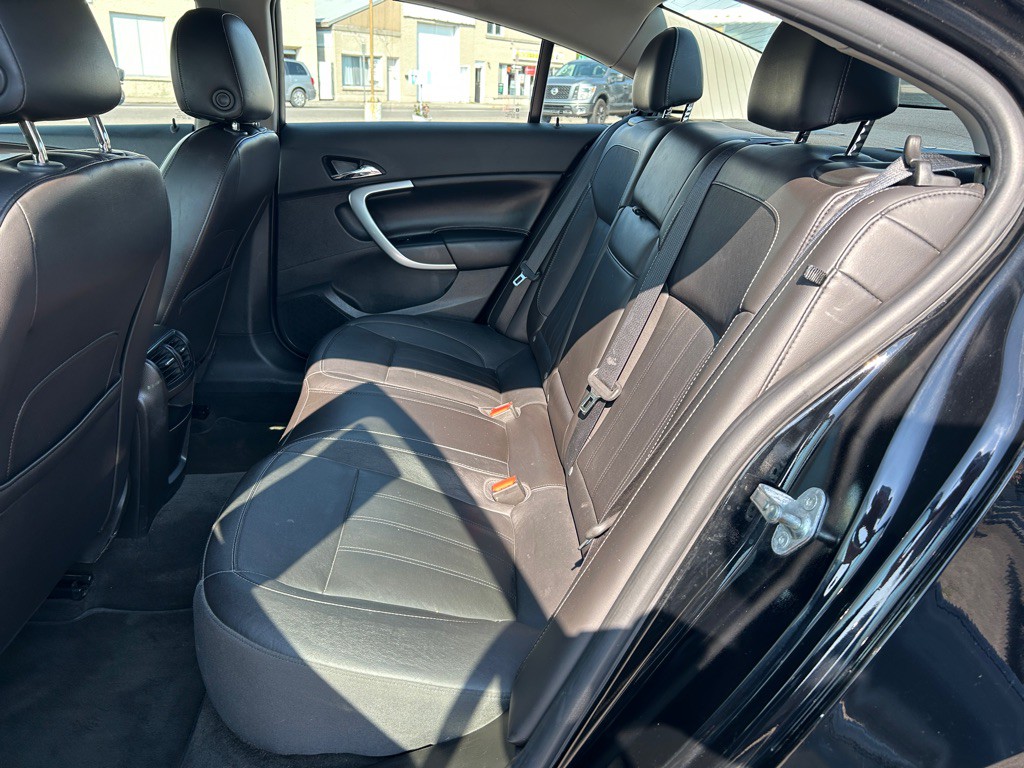 2017 Buick Regal Image 13