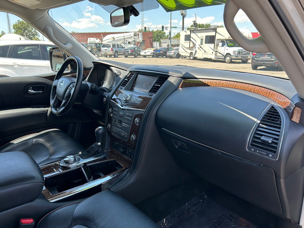 2020 Nissan Armada Image 9