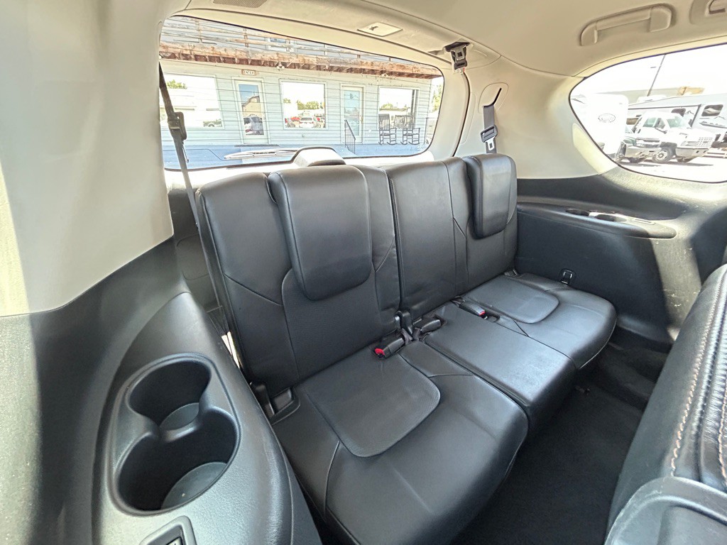 2020 Nissan Armada Image 12
