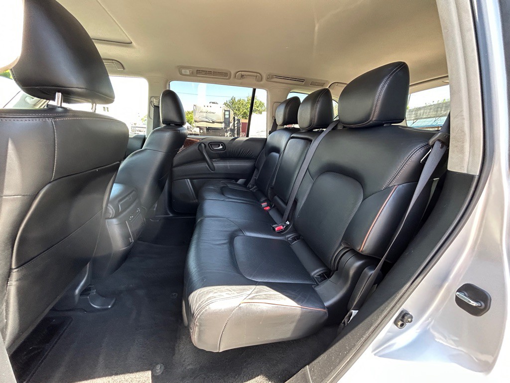 2020 Nissan Armada Image 14