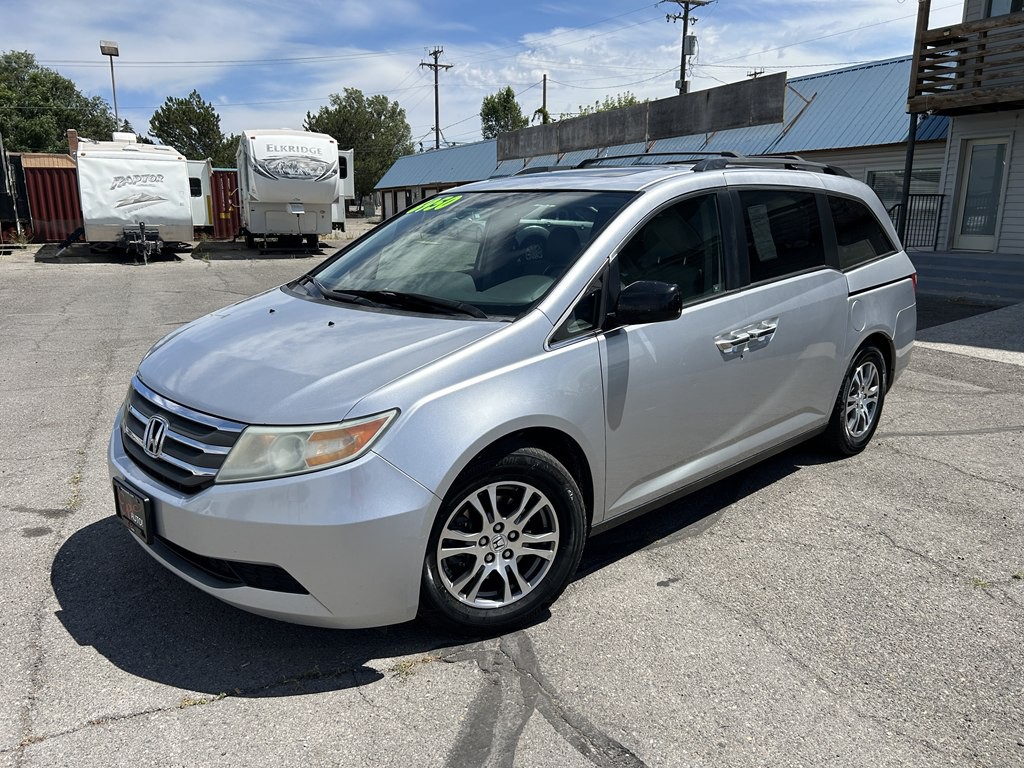 2011 Honda Odyssey Image 3