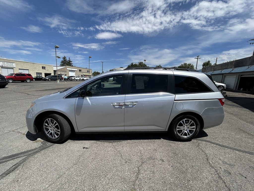 2011 Honda Odyssey Image 4