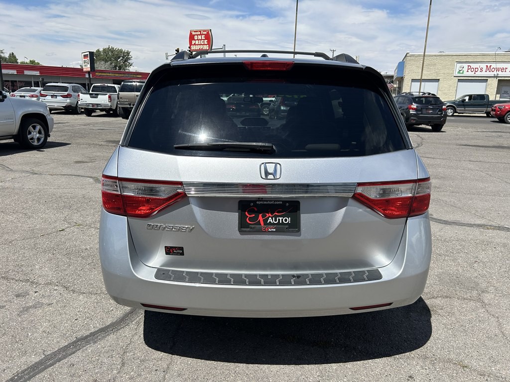 2011 Honda Odyssey Image 6