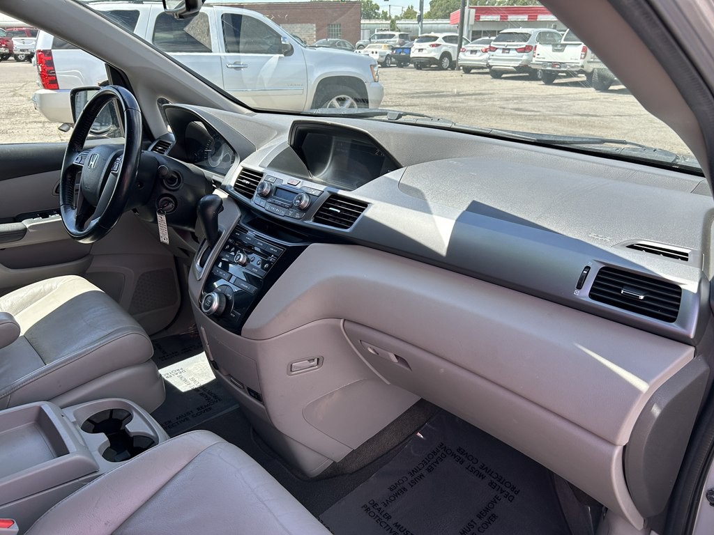 2011 Honda Odyssey Image 9