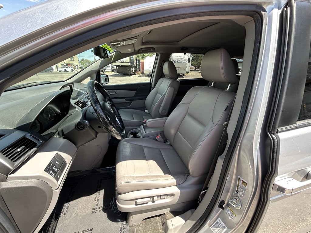 2011 Honda Odyssey Image 15