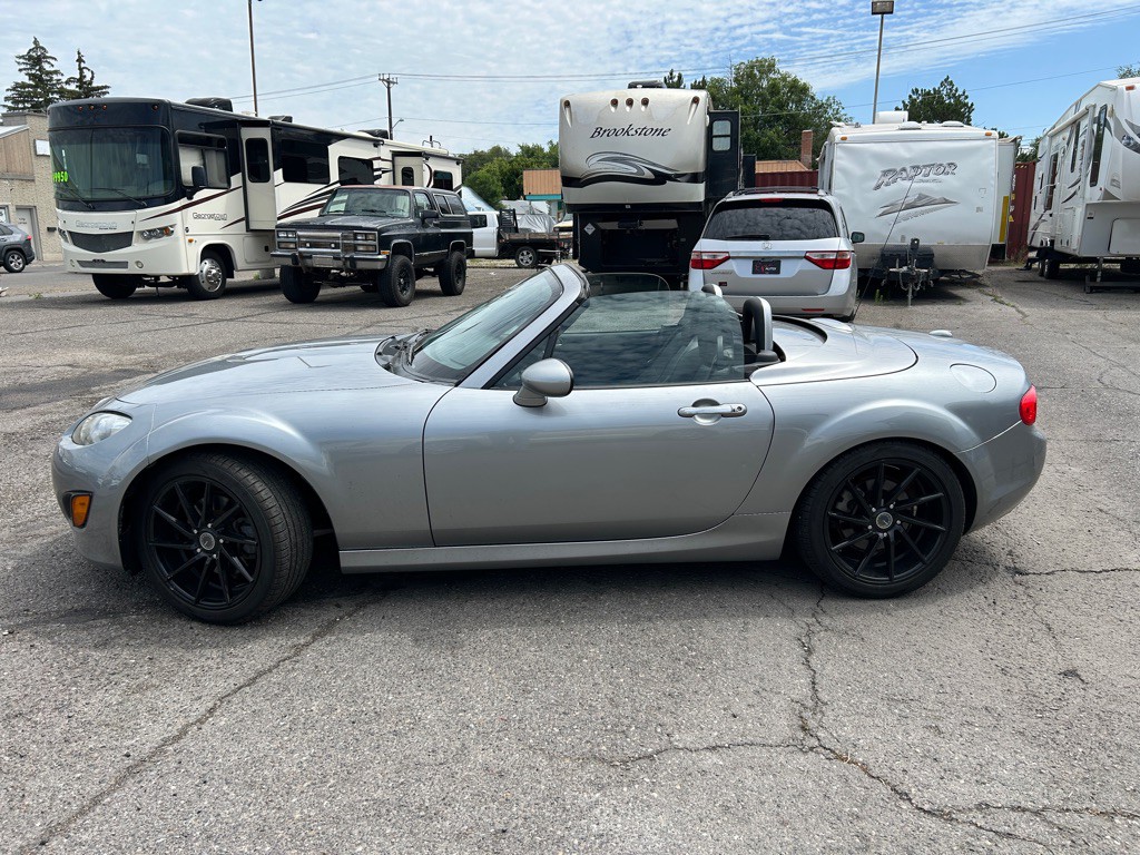 2012 Mazda MX-5 Miata Image 4