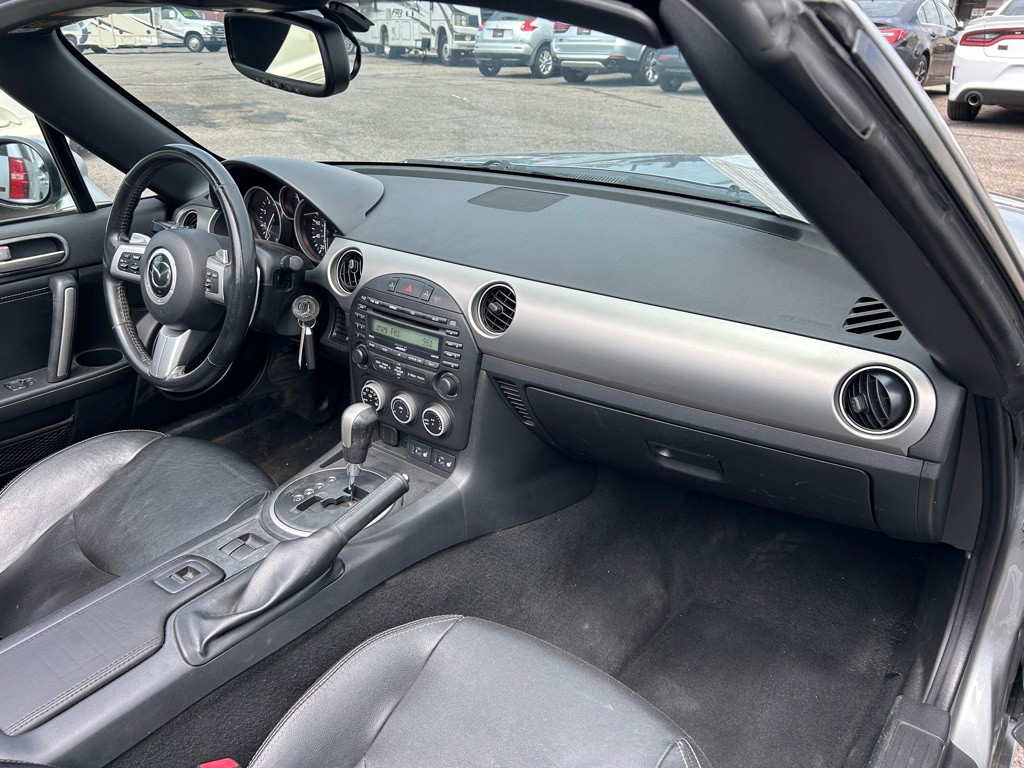 2012 Mazda MX-5 Miata Image 9