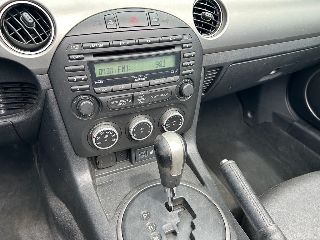 2012 Mazda MX-5 Miata Image 14