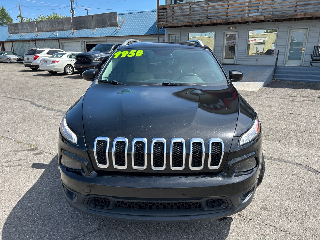 2018 Jeep Cherokee Image 2