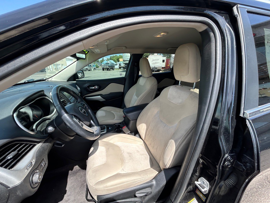 2018 Jeep Cherokee Image 15