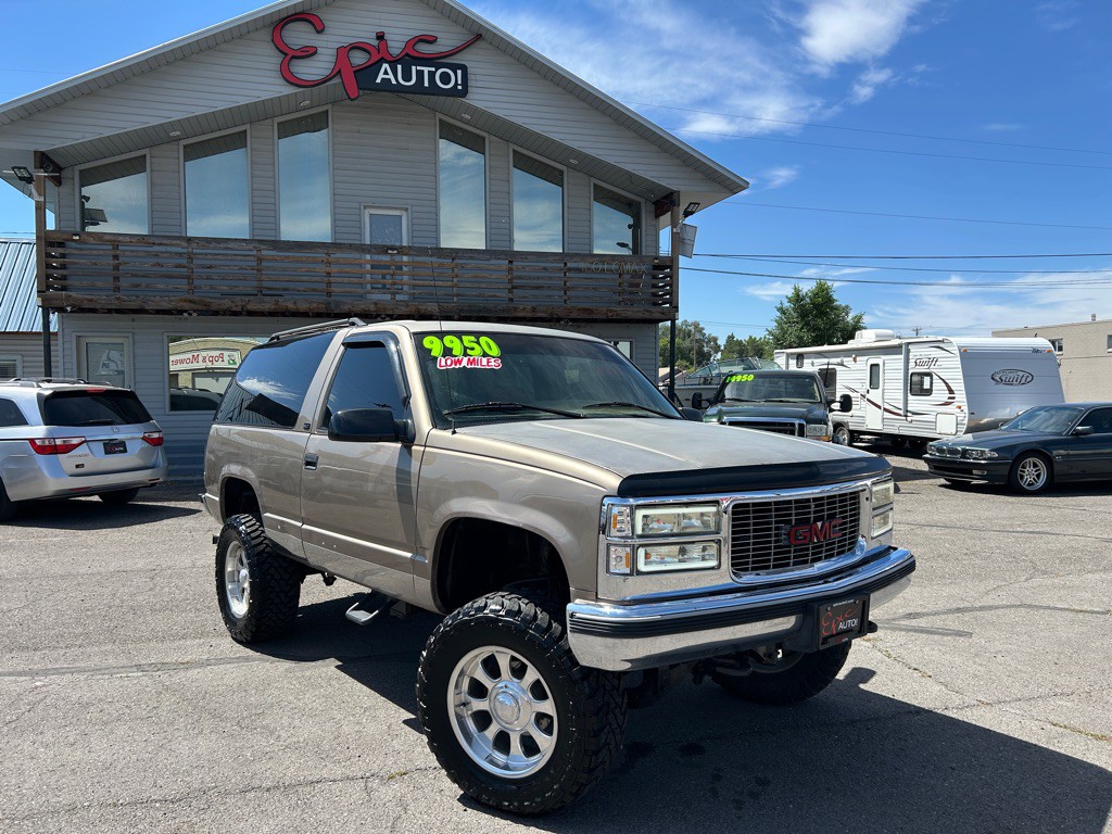 1995 GMC Yukon Image 1