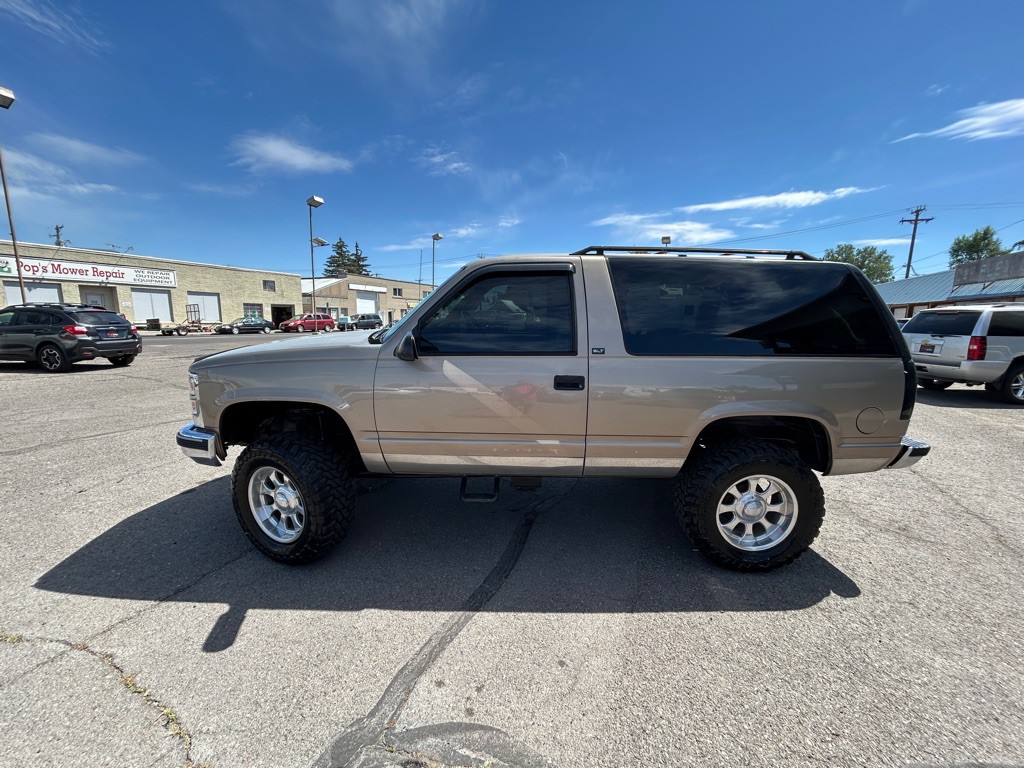 1995 GMC Yukon Image 4