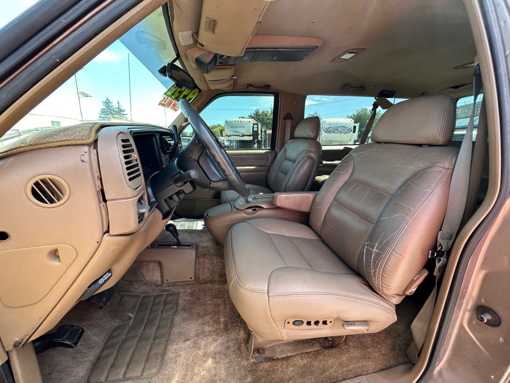 1995 GMC Yukon Image 14