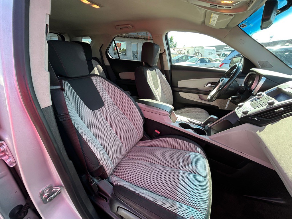 2011 Chevrolet Equinox Image 10