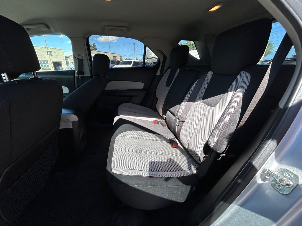 2011 Chevrolet Equinox Image 13