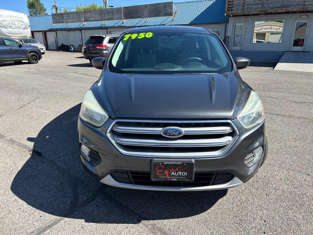 2017 Ford Escape Image 2
