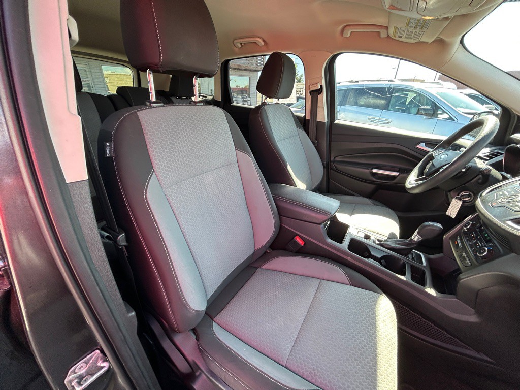 2017 Ford Escape Image 10