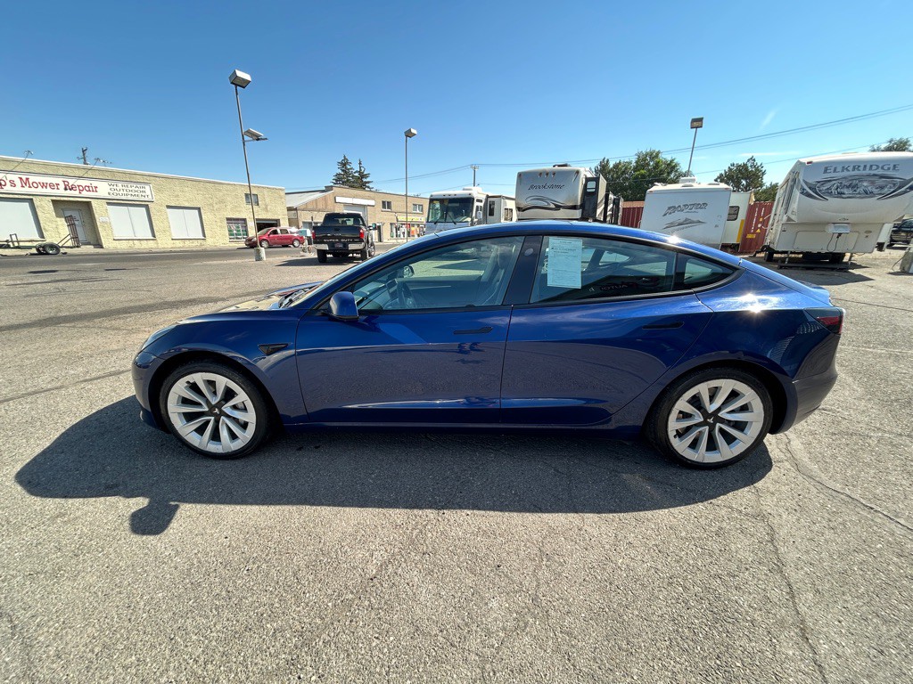 2022 Tesla Model 3 Image 4