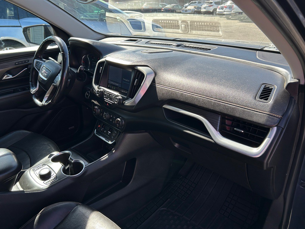 2018 GMC Terrain Image 9