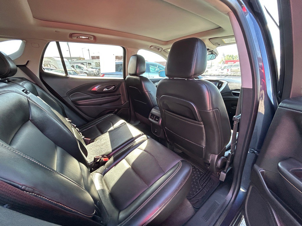 2018 GMC Terrain Image 11