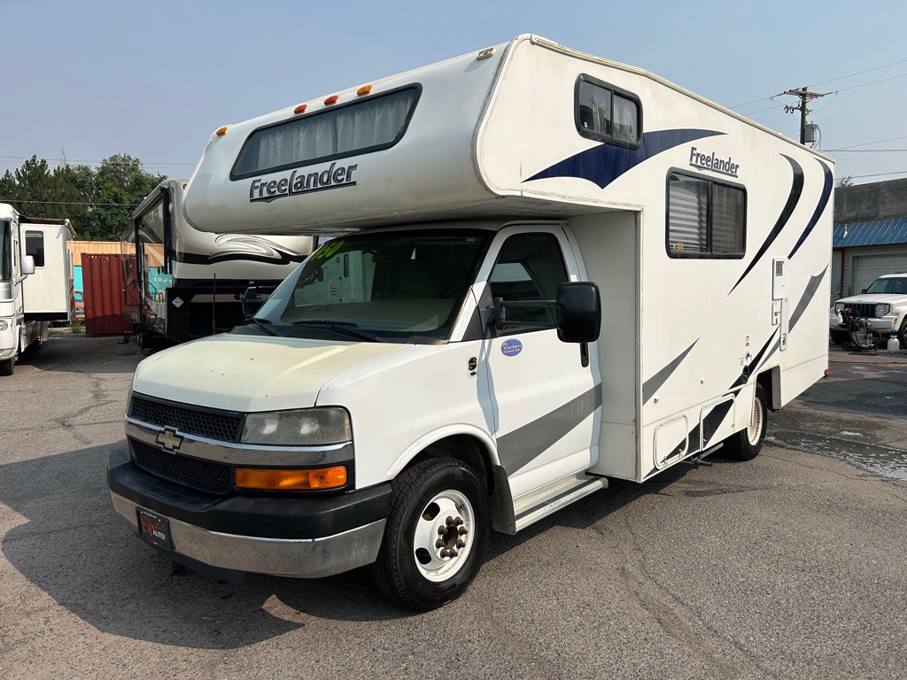 2007 Chevrolet Express Image 3