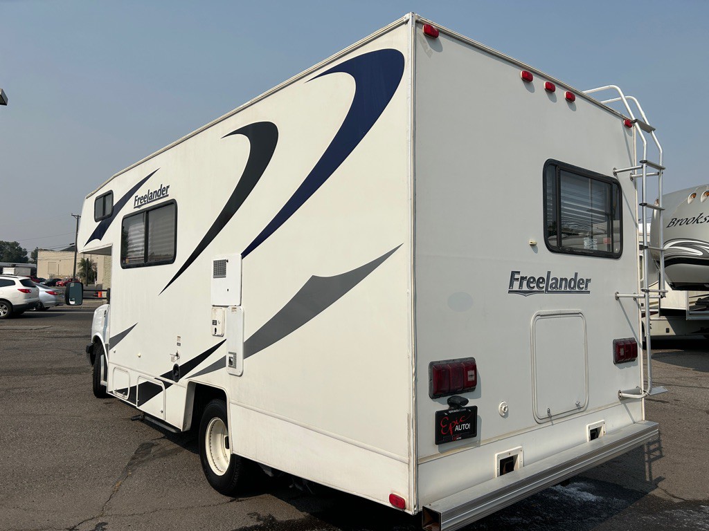 2007 Chevrolet Express Image 5