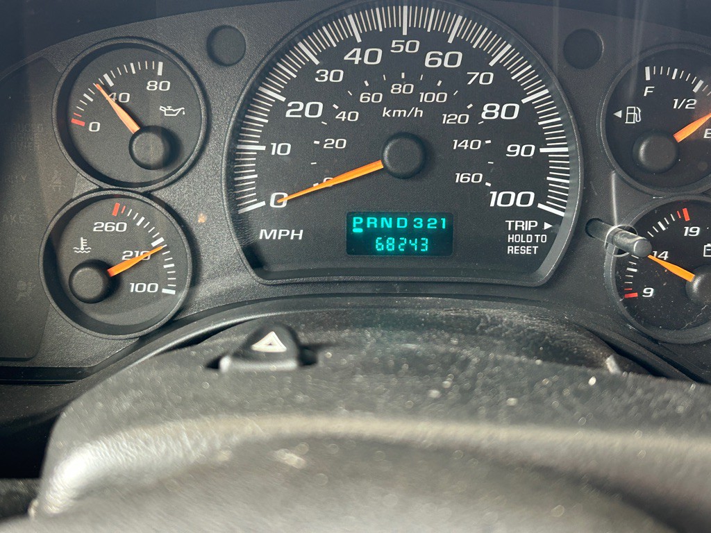 2007 Chevrolet Express Image 16