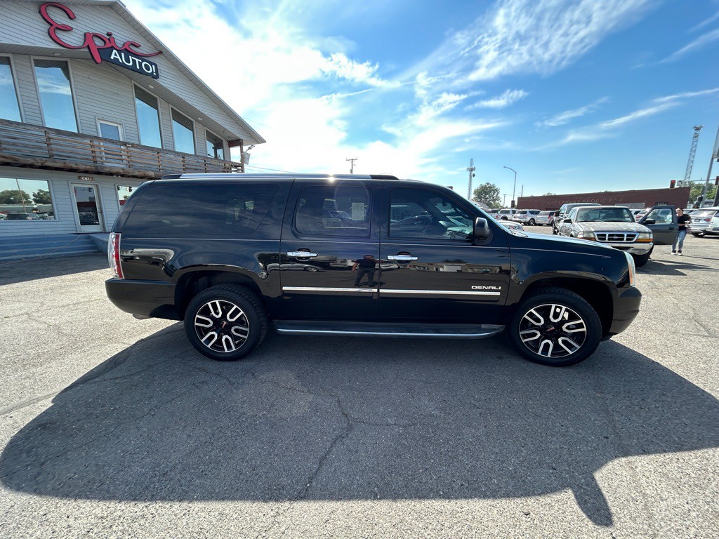 2014 GMC Yukon Image 8