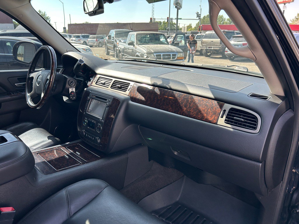 2014 GMC Yukon Image 9