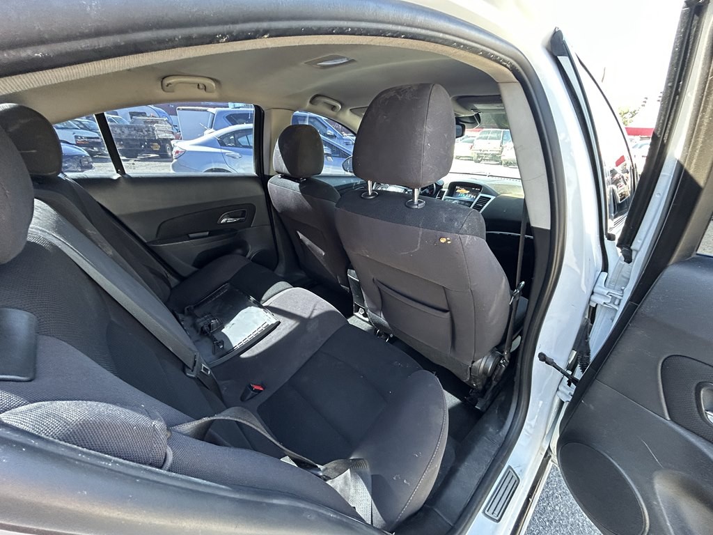 2014 Chevrolet Cruze Image 13