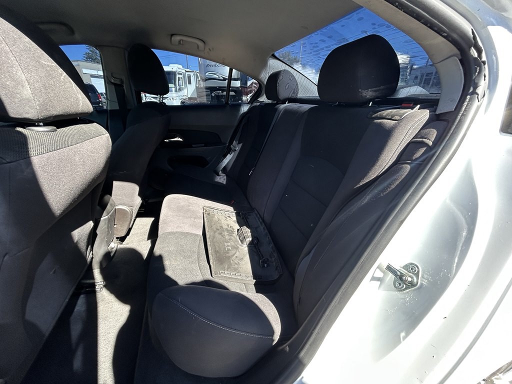 2014 Chevrolet Cruze Image 14
