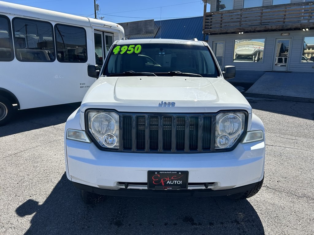 2008 Jeep Liberty Image 2