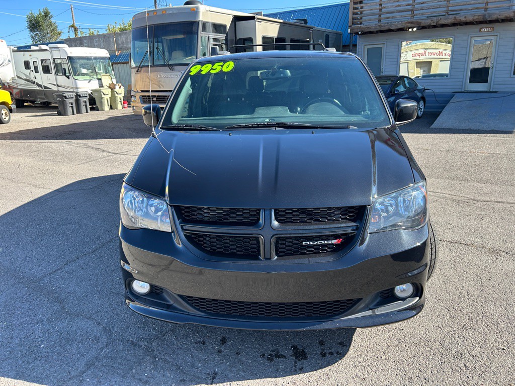 2018 Dodge Grand Caravan Image 2
