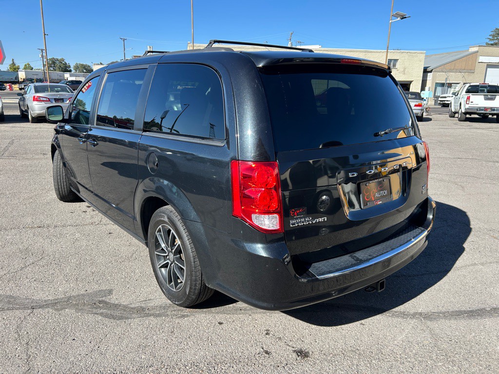 2018 Dodge Grand Caravan Image 5