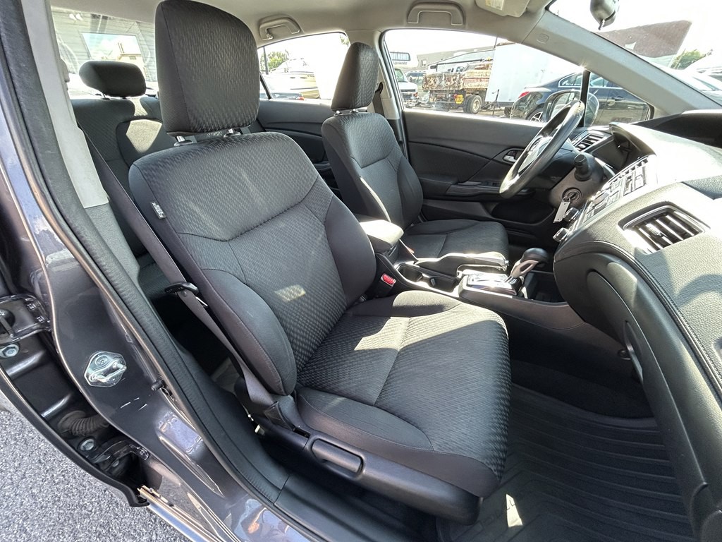 2015 Honda Civic Image 10