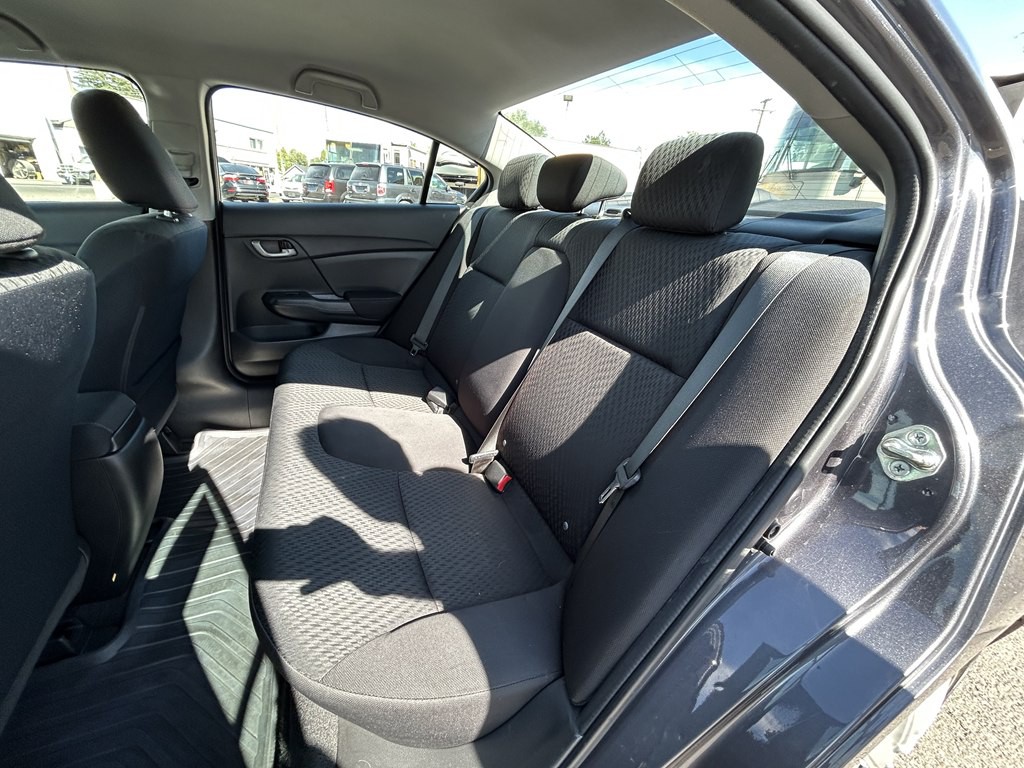 2015 Honda Civic Image 12