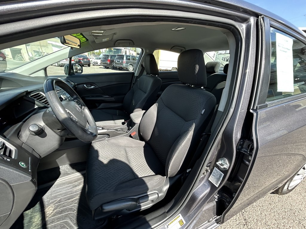 2015 Honda Civic Image 13