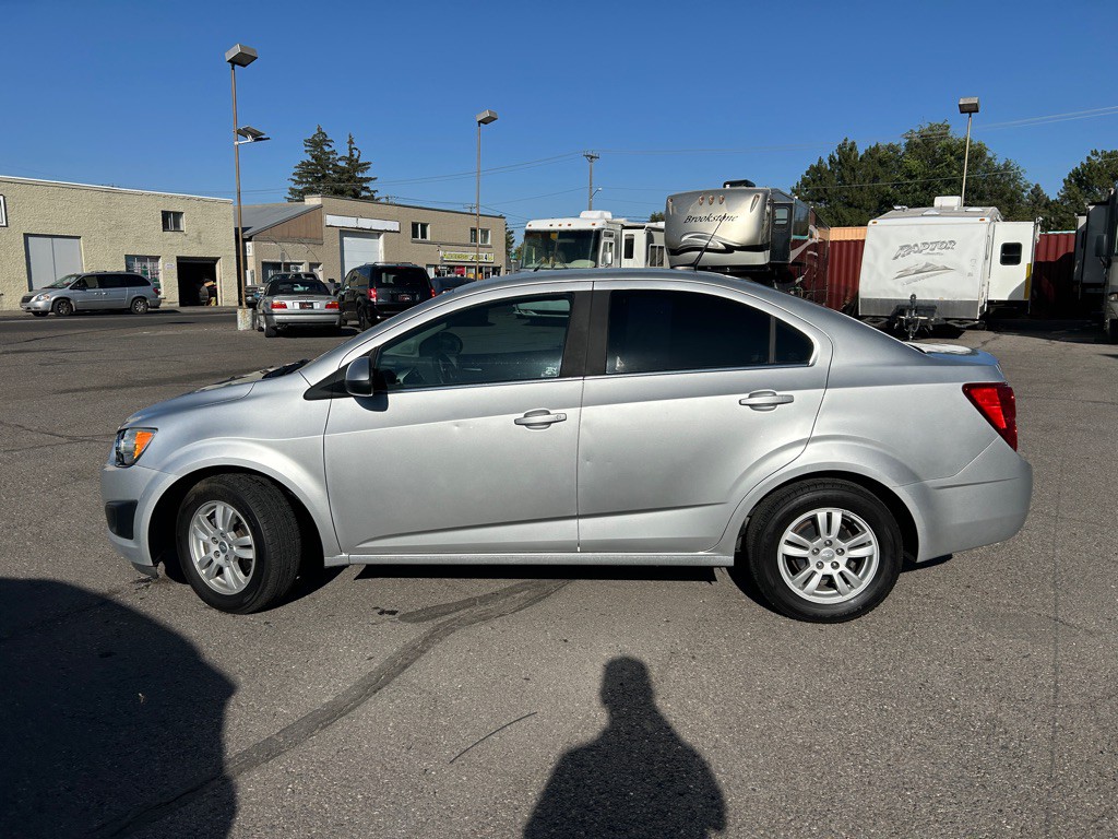 2014 Chevrolet Sonic Image 4