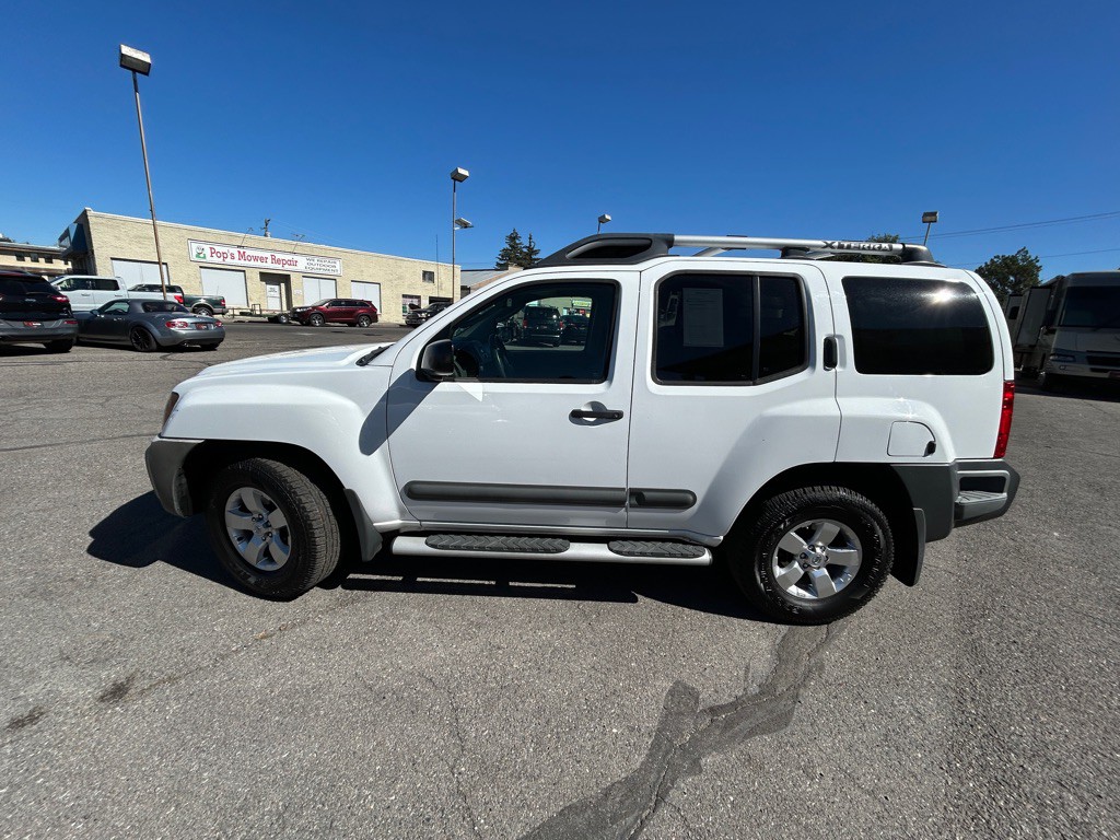 2011 Nissan Xterra Image 4