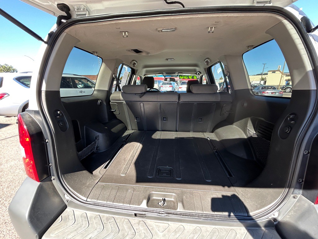 2011 Nissan Xterra Image 12