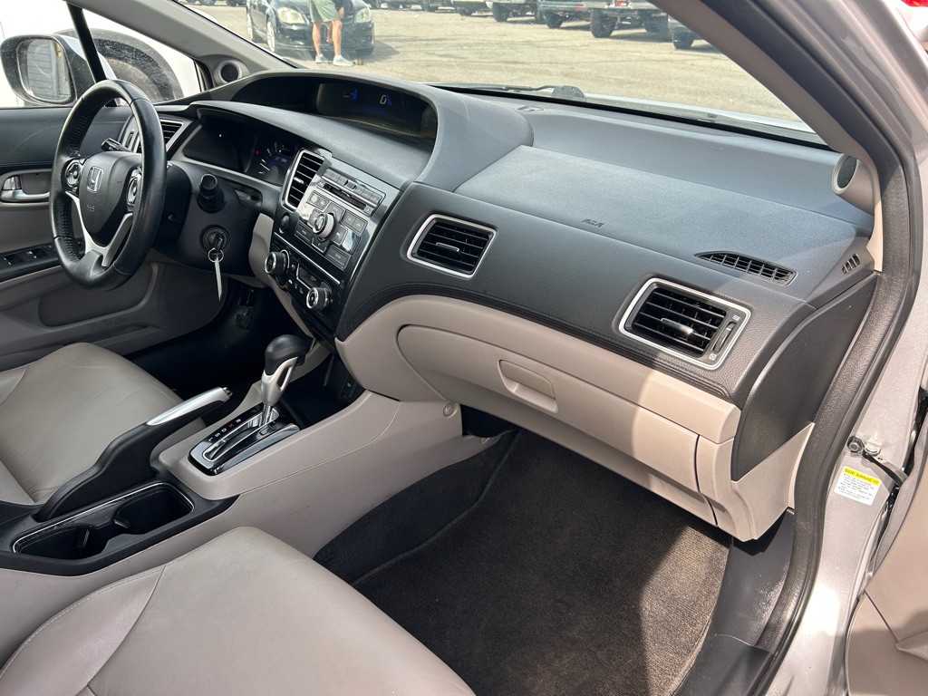 2013 Honda Civic Image 9