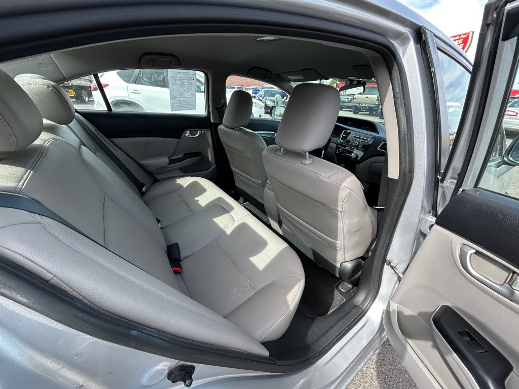 2013 Honda Civic Image 11
