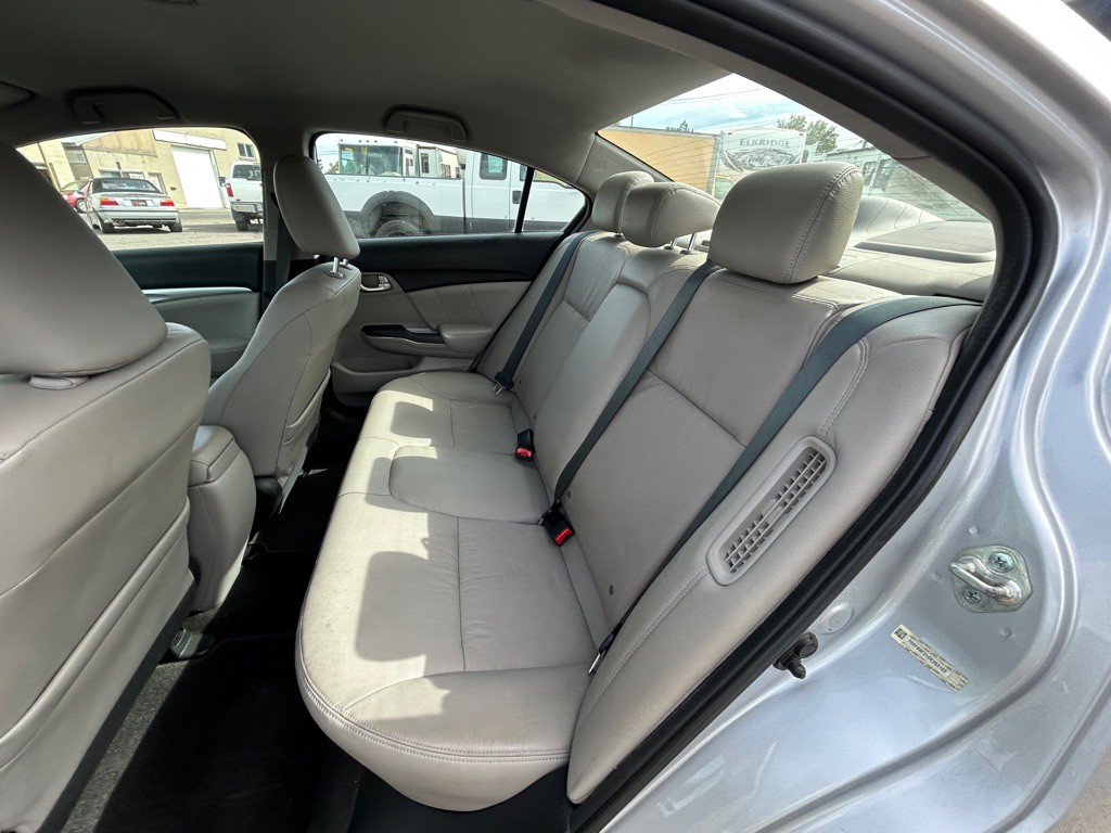 2013 Honda Civic Image 12
