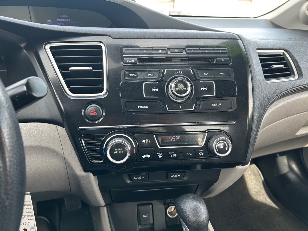 2013 Honda Civic Image 17