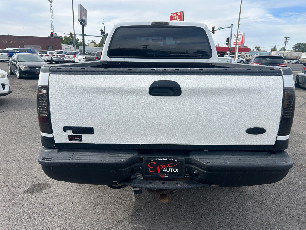 2001 Ford F-250 Image 6